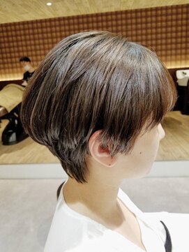 オットー バース(Otto BIRTH) 小顔マニッシュハンサムショートボブ