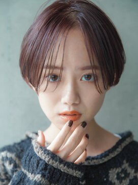 カライング(ing) 大人可愛い20代30代40代黒髪前下がりひし形小顔ボブ丸みショート