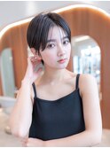 似合わせ大人グレージュカラー斜めバング大人可愛いショート