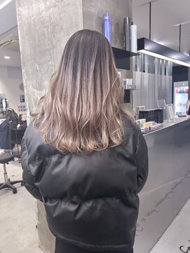 キング 枚方店(K!ng) 縮毛矯正髪質改善ハイライトレイヤーカット枚方美容室エクステ