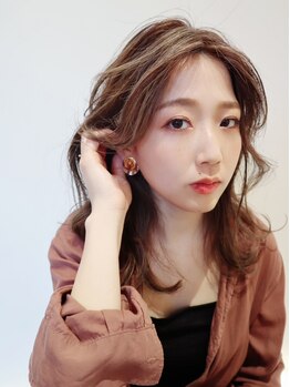 クオレア(CUOREA)の写真/再現性の高いカットで簡単スタイリング☆骨格を見極めて貴方だけの似合わせ＆小顔見せ〇レイヤーカット人気