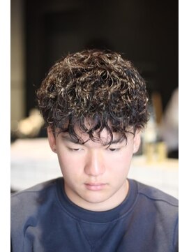 キングスマン トーキョー 国分寺(KINGSMAN TOKYO) スペインカール