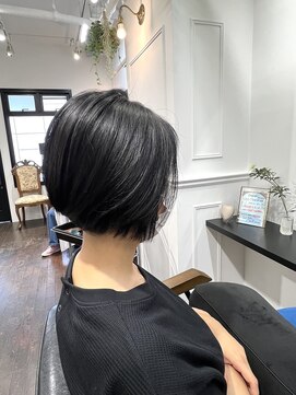 パレータ(PALETA) 後ろ姿に差がつく大人ショート