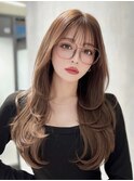 夏の小顔ロングレイヤーカット顔周りシールエクステブルーカラー