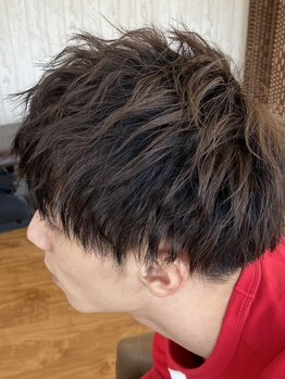 メンズのお客様も大歓迎！経験豊富なスタイリストがあなたの“なりたい”を叶えます！