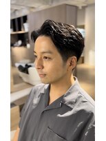 ウノプリールヴァモス(unopulir Vamos)&nbsp;七三分け大人メンズ毛流れパーマ梅田メンズサロン