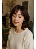 やわらかく揺れる大人のナチュラルボブ