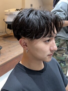 ミオ リベル(Mio'' LIBER) コンマバング