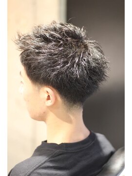 キングスマントーキョー 三鷹店(KINGSMAN TOKYO) スパイキーショート