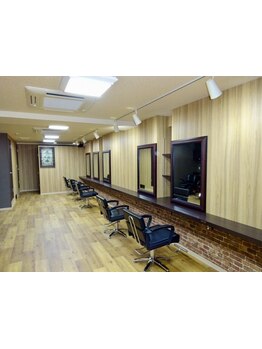 【川越駅西口徒歩３分】女性スタイリストが多い大人女性に人気の落ち着いたサロン【TBK川越店】