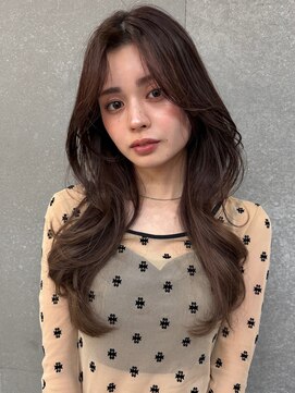 韓国レイヤーカット/ハッシュカット/艶髪カラー