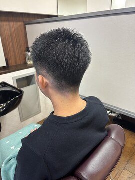 クラウド ヘアーズ オオタニ(Crowd hairs) ベリーショート