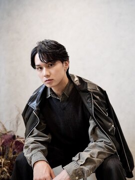 アトラクト バイ ラック 津田沼(Attract by LUCK) フェザーショート/津田沼/メンズパーマ/ハイトーン/ブリーチ