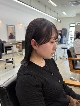 グリードヘアー(greed hair) タイトボブ × グレーブラック