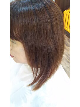 レヴィーマム(Revie mum) レイヤーカット