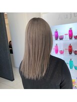 デザイン フォー ヘアー グランツ プロデュース バイ ヒス(Design for hair GRAnt'z) ホワイトベージュ