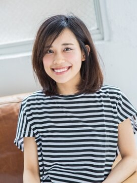 エマージュ 新宿(Emerge) ☆ナチュラルヘルシーボブ☆