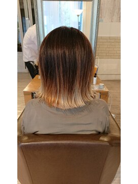 ウィービーパセリ atre川越店(WE BE PARSLEY) バレイヤージュカラー【担当 木村沙織】