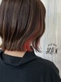 ヘアショップ ホップエム(HAIR SHOP HOP M) 大人女子オススメ肩上プッツンボブインナーカラーローズレッド