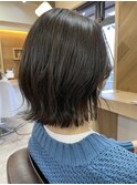 伸ばしかけ切りっぱなしボブ×透明感カラー