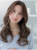 センターパートグレーベージュ小顔くびれヘアa越谷20代30代40代