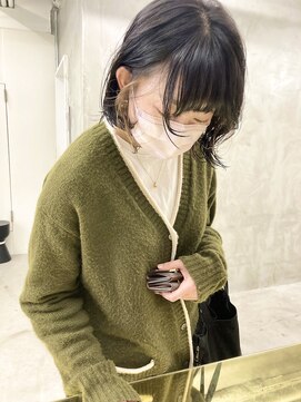 ソーコ 渋谷(SOCO) ハイトーンインナーカラーベージュフェイスフレーミング