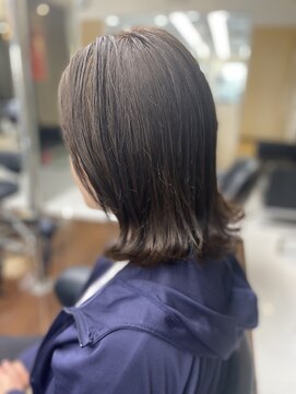 シャンプーボーイエイムス(SHAMPOO BOY aims) ミディアムレイヤースタイル