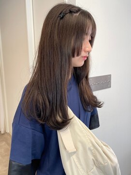 ミュラ(mulah) 透明感カラーオリーブベージュ*姫カットロングニュアンスカラー