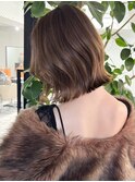 メルティーカラー似合わせカットウェーブミディアムショートヘア