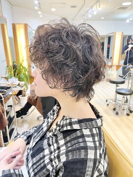 モリオ フロム ロンドン 成増店 【morio成増 セリザワ】ショートウルフ　パーマ