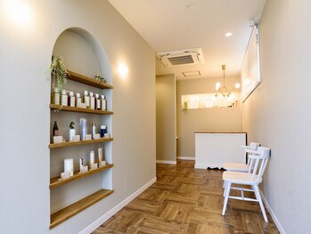 atelier RICO 大人の女性の髪質改善頭皮改善専門/完全個室サロン 奈良高の原店