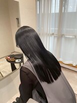 ミア(mia)&nbsp;大人シアーベージュミニウルフボブミディアムレイヤー