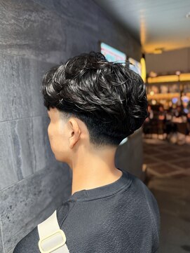 トニーアンドガイ 原宿店(TONI & GUY) テーパーフェード