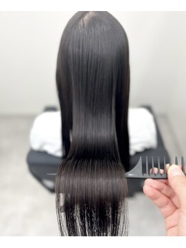 艶髪/縮毛矯正/髪質改善/ストレート