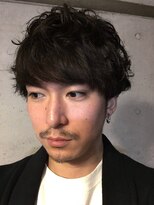 イル(ile)&nbsp;ネープレス、ツーブロックヘア、マッシュベース