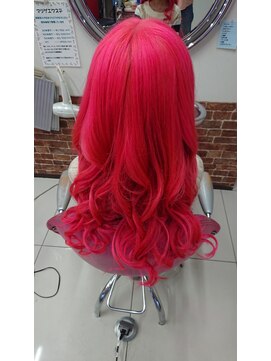 髪こうぼう バービーピンク