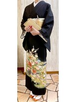 ブレイブシザー(BRAVE SCISSOR)&nbsp;黒留袖の着付けとヘアセット