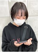 マッシュウルフボブかっこいいアンニュイグレーアッシュ黒髪