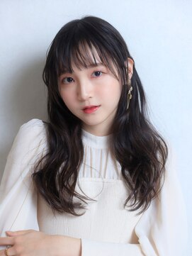 ララルーモ(LaＬaｒＯomo) 耳掛けウェーブスタイル×アッシュブラック