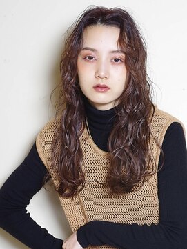 カナージュ(Canage) #ロング#パーマ#スパイラル#ダークトーン#センターパート