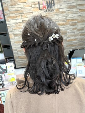 ランプ オブ ヘアー(LAMP of hair) ハーフアップ