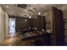サンクチュアリー 南森町店(Sanctuary)の雰囲気（シャンプー台）