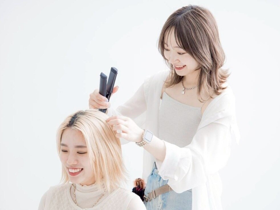 【人気No.２】カット＋炭酸スパ＋シャンプーブロー　７７００円⇒