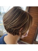 ショートのハイライトスタイル
