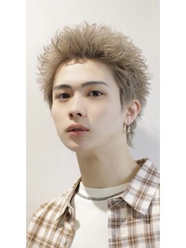 アストラ(ASTRA) MEN’S HAIR/波巻きツイストスパイラル/リバースセンターパート
