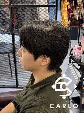 カルロイースタイル(CARLO e-style) センターパート/韓国風/ツーブロック、刈り上げ無し
