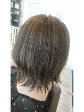 ウィービーパセリ atre川越店(WE BE PARSLEY) 外国人風ハイライトヘアカラー♪【担当 木村沙織】