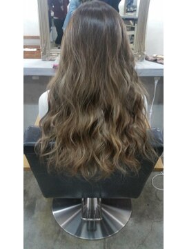 カーロ 白楽店(Caro) 外国人風ハイライト+グラデーションカラー/30代40代50代