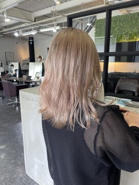 ヴィオラカラー(VIOLLA COLOR) ホワイトベージュ