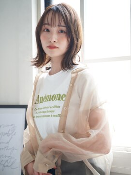ジジ(GIGI) 外ハネミディアム